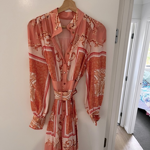 Sheike Dresses & Skirts - Sheike dress